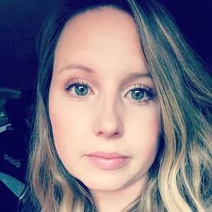 Meet your Posher, Jillian